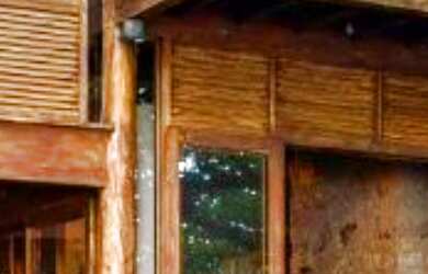 Imagem: A casa possui 5 Dormitórios, 3 Suítes, 4 Banheiros, 3 Vagas