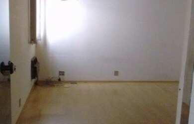 Imagem: O apartamento possui 4 Dormitórios, 1 Suíte, 4 Banheiros