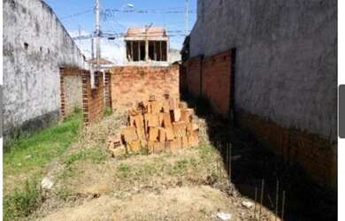 Imagem: O terreno possui 126m² de Área e está localizado em Jardim