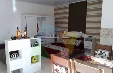 Imagem: O apartamento possui 1 Dormitório, 1 Banheiro, 1 Vaga na garagem