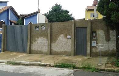 Imagem: O terreno possui 361m² de Área Privada e está localizado