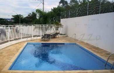 Imagem: A casa em condomínio possui 3 Dormitórios, 1 Suíte, 2 Banheiros