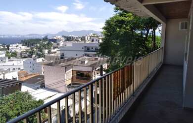 Imagem 16: CASA NO JARDIM GUANABARA. Churrasqueira, Varanda, 300m² de Área Privadae4...