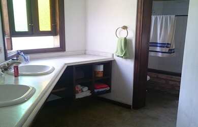 Imagem 5: Sobrado em condomínio, acesso pelo KM 26,5 da Rodovia Raposo Tavares....