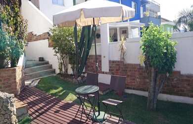 Imagem 4: Sobrado em condomínio, acesso pelo KM 26,5 da Rodovia Raposo Tavares....