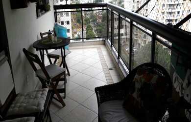 Imagem: O apartamento à venda possui 3 Dormitórios, 1 Suíte, 3 Banheiros