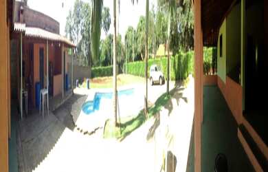 Imagem: A chácara possui 1.150m² de Área Privada e está localizado