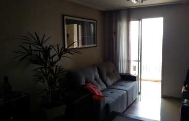 Imagem: O apartamento possui 3 Dormitórios, 1 Suíte, 2 Banheiros