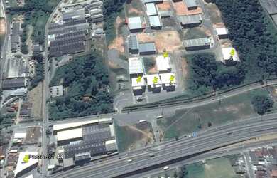 Imagem: O terreno possui 1.080m² de Área Privada e está localizado