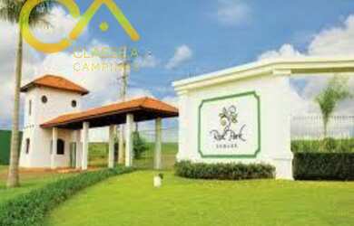 Imagem: O terreno possui 250m² de Área Privada e está localizado