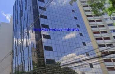 Imagem: A sala comercial possui 24 Banheiros, 24 Vagas na garagem, 2.300m²