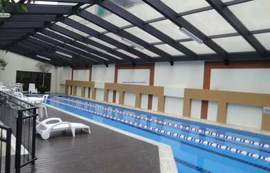 Imagem 2: Condomínio com portaria, piscina, academia, salão de festa, playground e salão de jogos