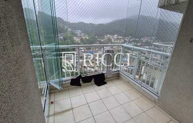 Imagem: O apartamento possui 3 Dormitórios, 1 Suíte, 2 Banheiros