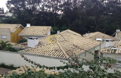 Imagem: A casa em condomínio possui 3 Dormitórios, 2 Suítes, 4 Banheiros