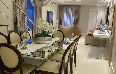 Imagem: A casa possui 3 Dormitórios, 1 Suíte, 3 Banheiros, 1 Vaga