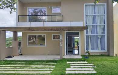 Imagem: A casa em condomínio possui 4 Dormitórios, 4 Suítes, 5 Banheiros