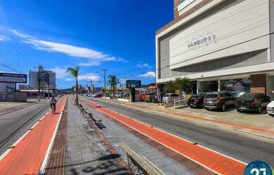 Imagem: O apartamento à venda possui 3 Dormitórios, 1 Suíte, 2 Banheiros