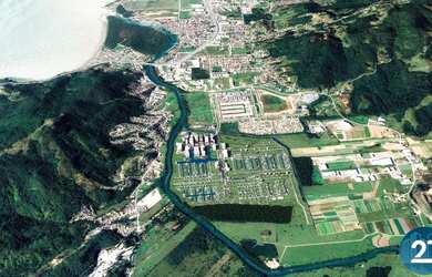 Imagem: O terreno possui 960m² de Área e está localizado em Beira