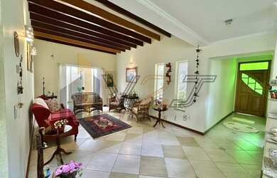 Imagem 6: Casa sobrado à venda no Condomínio Residencial Morada Nascentes em Valinhos...