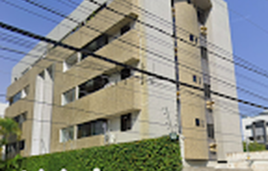 Imagem: O apartamento possui 2 Dormitórios, 1 Suíte, 2 Banheiros