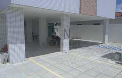 Imagem: O apartamento possui 2 Dormitórios, 1 Suíte, 2 Banheiros