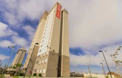 Imagem: O apartamento possui 3 Dormitórios, 1 Suíte, 1 Banheiro, 1