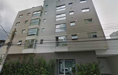 Imagem: O apartamento possui 2 Dormitórios, 1 Suíte, 2 Banheiros