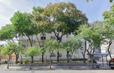 Imagem 2: Apartamento Padrão, 2 dormitórios, 1 banheiros, 1 vaga na garagem