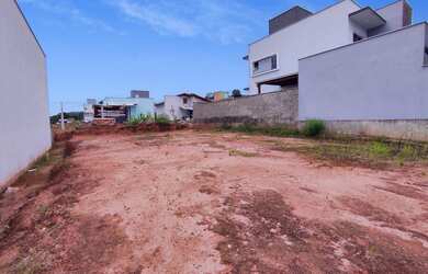 Imagem: O terreno está localizado em Nereu Ramos, Jaraguá do Sul à