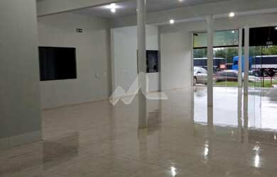 Imagem: A sala comercial possui 2 Banheiros e 215m² de Área Privada