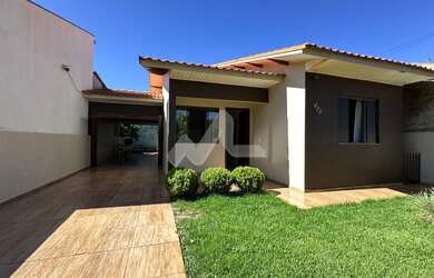 Imagem: A casa possui 92m² de Área Privada e está localizado em