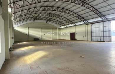 Imagem 2: ALUGA BARRACÃO COM 1000m NAS MARGENS DA BR 277 MEDIANEIRA PR