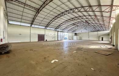 Imagem: O depósito possui 2.000m² de Área Privada e está localizado