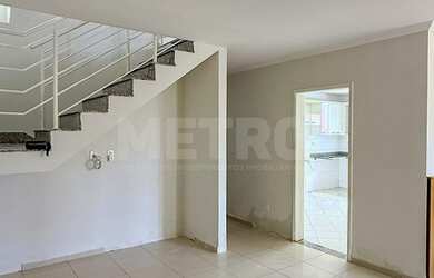 Imagem: A sala comercial possui 3 Dormitórios, 2 Suítes, 3 Banheiros