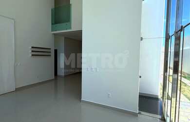 Imagem: A casa em condomínio possui 1 Dormitório, 3 Suítes, 3 Banheiros