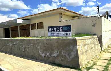 Imagem: Casa comercial à venda, esquina, 700m, excelente localização