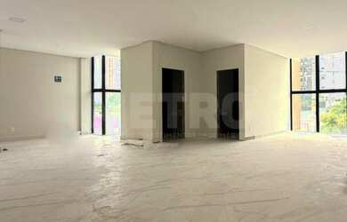Imagem 2: Ponto Comercial para locação, área ampla, 170m, 3 banheiros, centro,...