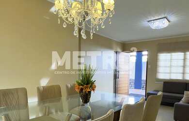 Imagem: A casa possui 2 Dormitórios, 1 Suíte, 2 Banheiros e está