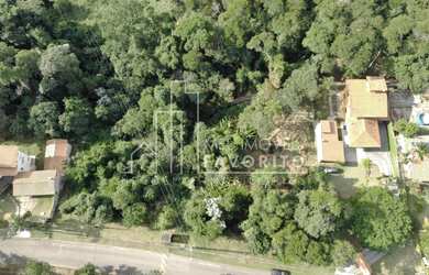 Imagem: O terreno possui 1.070m² de Área e está localizado em Parque