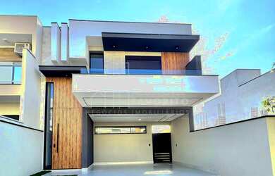 Imagem: A casa em condomínio possui 3 Dormitórios, 3 Suítes, 4 Banheiros