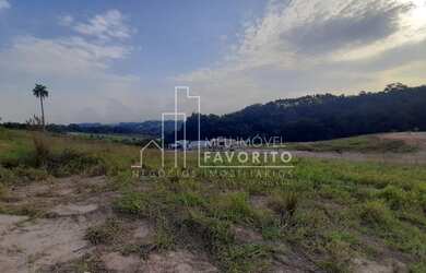 Imagem: O terreno à venda possui e está localizado em Caxambu, Jundiaí