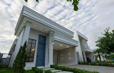 Imagem 2: Casa neoclássica no Belvedere II com 3 suítes, automação e piscina...