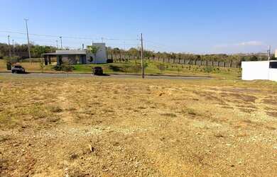 Imagem: O terreno está localizado em Cuiabá, MT à venda por R$447.000