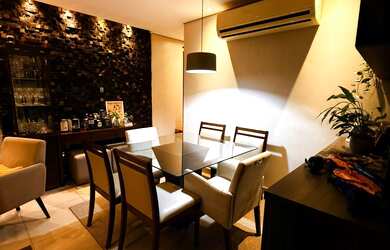 Imagem: O apartamento possui 1 Dormitório, 1 Suíte, 2 Banheiros, 1