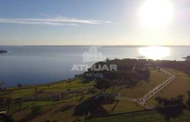 Imagem: O terreno possui 1500m² de Área e está localizado em Santa