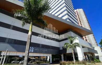 Imagem: A sala comercial à venda possui 1 Banheiro e 122m² de Área