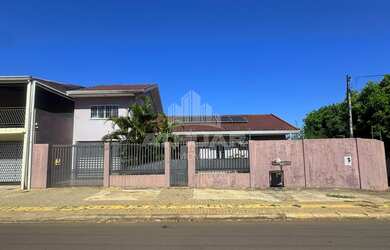 Imagem: UMA CASA SEMI MOBILIADA NA VILA A EM FOZ DO IGUAÇU