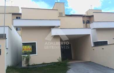 Imagem: A casa em condomínio possui 3 Dormitórios, 3 Banheiros, 1