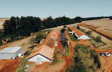 Imagem: A chácara possui 43.560m² de Área e está localizado em