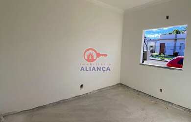 Imagem: A casa possui 2 Dormitórios, 1 Banheiro, 1 Vaga na garagem